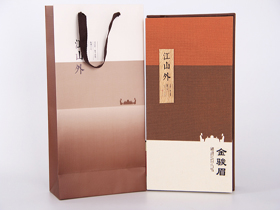 三兩江山外金駿眉禮盒(棕)