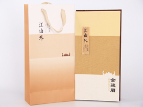 三兩江山外金駿眉禮盒(金)