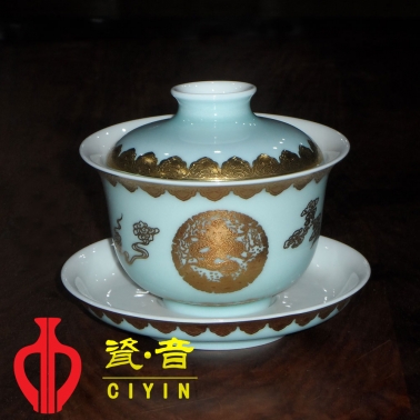 粉青釉琺瑯云龍紋蓋碗