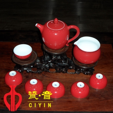 8頭紅釉茶具