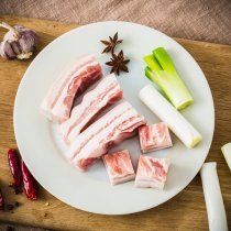 丹麥皇冠天然谷飼五花肉500g