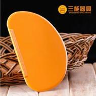 三能工具半圓形刮板D型刮板塑料奶油刮板烘焙工具SN4072