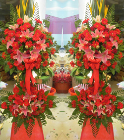 一對紅色開運花籃(生意長虹)