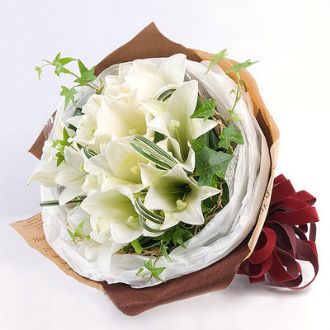 港澳臺-自然爵色_百合花束