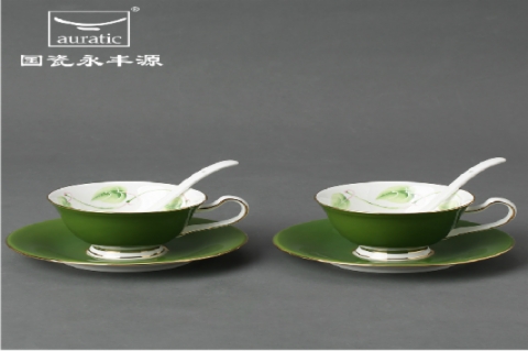 翡翠绿骨瓷欧式咖啡杯碟勺陶瓷咖啡杯套装礼盒