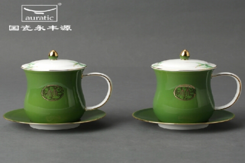 翡翠绿骨瓷茶杯陶瓷带盖杯子