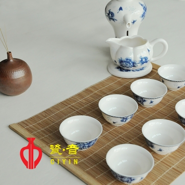 11頭高檔牡丹青紋茶具