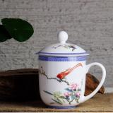 粉彩綬帶茶花富貴杯