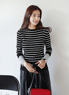ColorblockSleeveSlimSweater