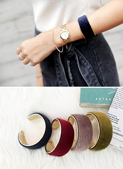 FauxCalfHairBracelet