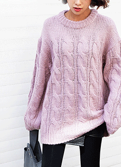 Loose Fit Twisted Sweater