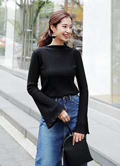 WideSleevePleatsTee