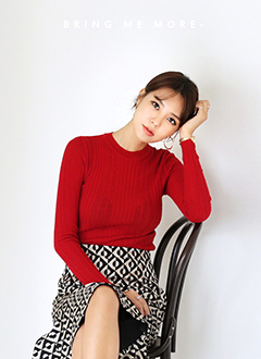 RoundNeckBasicSlimFitKnitTee
