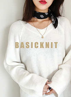 LooseFitBasicV-neckRaglanKnitTee