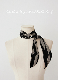 ColorblockStripedMetalBuckleScarf