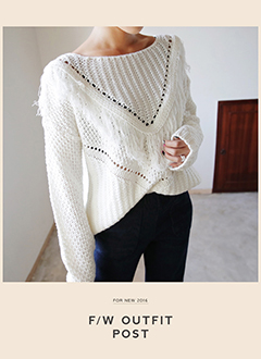BoatNeckTassleSweater