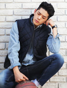 NappingPaddingPoketVest