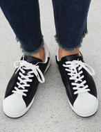 ContrastColorLace-upSneakers