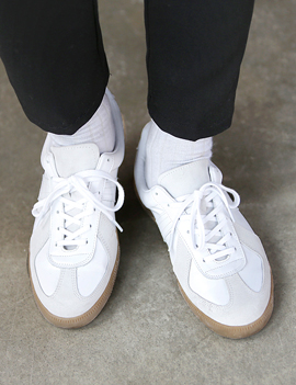 600BasicWhiteSHOES