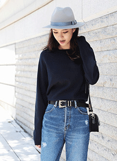 SquareNeckSweater