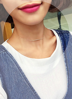 BarMotifMetalNecklace