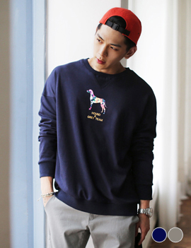 FlowerInDogGraphicSweatshirt-fc