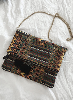 EthnicTassleClutchBag