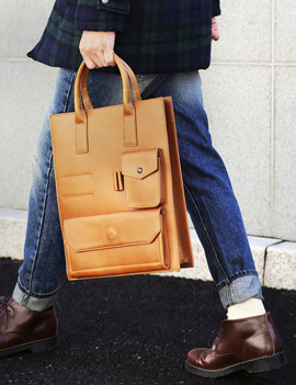 OutPocketSquareTote&CrossbodyBag