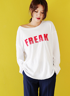 LetteringPrintTee