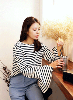 SleeveVentStripedTee