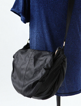 BlackColorShoulderBAG