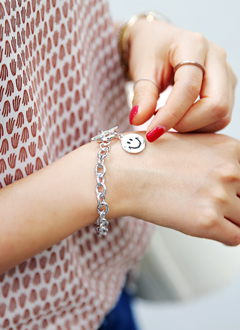 SmilePendantBracelet