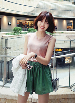 SilkyTextureSleeveless
