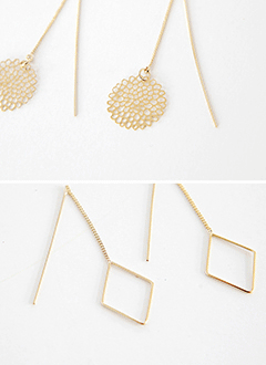 DiamondAndFlowerBarEarrings