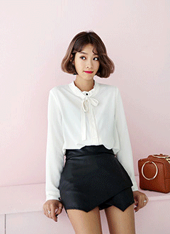 StitchedLongSleeveBlouse