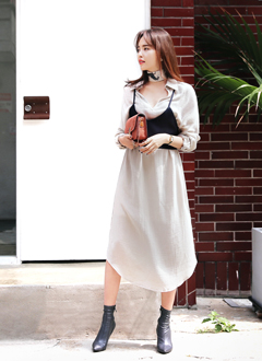 V-neckLongShirtsAndCroppedBustieSet
