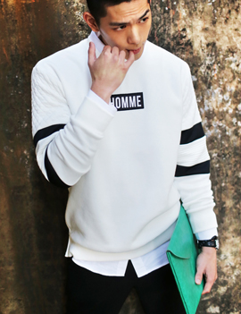HOMMELogoSweatshirt