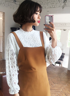 PuffSleeveLaceBlouse