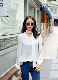 RibbonNeckBlouse