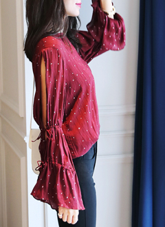 CutOutSleevePolkaDotBlouse