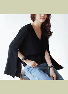 SlitSleeveBlouse