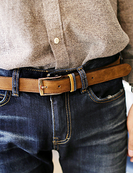 MatteLeatherBuckleBelt