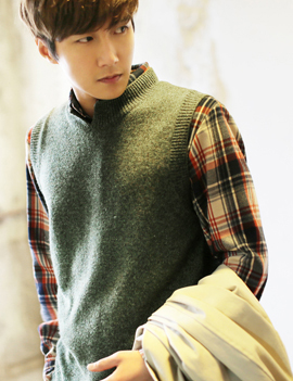 NeckVentVestKNIT-fg