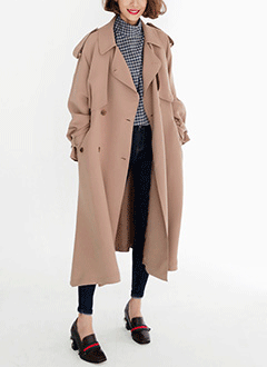OversizedTrenchCoatWithBelt