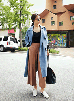 WideCollarTrenchCoatWithWaistStrap