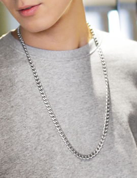 ChainDetailLongNECKLACE