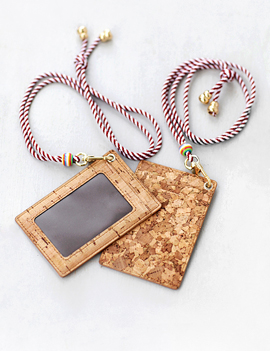 CorkCardCASE