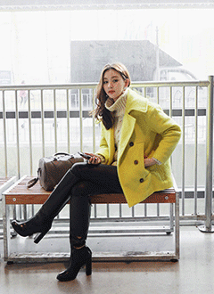WideCollarHalfCoat
