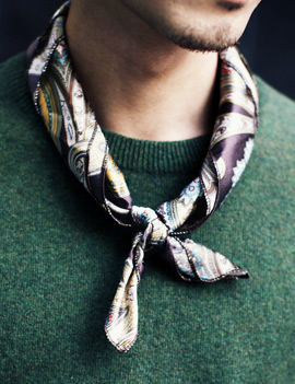 SmallFaisleyScarf