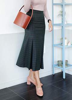 A-lineCheckLongSkirt